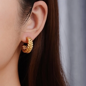 18K gold plated C-shaped twisted wheat pattern stainless steel hoop earrings for women