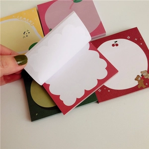 Süße Haftnotizen mit Avocado-Bär-Motiv und bunten Illustrationen für Scrapbooking
