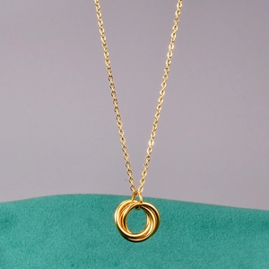 Triple Interlocking Rings Pendant Necklace 18K Gold Plated Titanium Steel Minimalist Jewelry Gift For Women