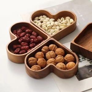 Heart Shaped Wooden Tray Solid Wood Snack Plate For Nuts Candy Dried Fruit Creative Decorative Tableware Natural Grain