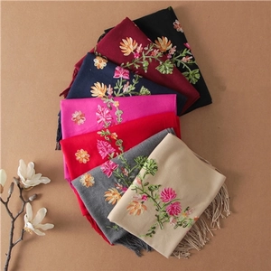 Elegant Floral Embroidered Cotton Shawl Scarf For Women Tassel Fringe Ethnic Style Pashmina Wrap For Wedding Banquet Daily Wear