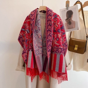 Ethnic floral tassel shawl scarf in red and gray core-spun yarn with dual-sided pattern