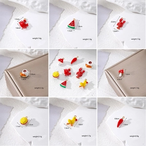 Detail showing dimensions and weights of various alloy DIY charms in cartoon food shapes