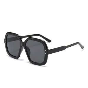 Chic Y2K black oversized square sunglasses with silver rivets and dark grey lenses