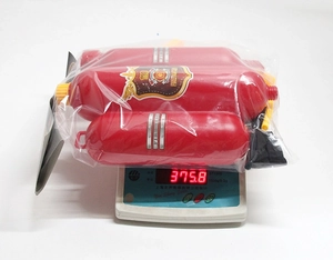 Weight measurement of 375.8g for fire fighter backpack water gun toy in packaging