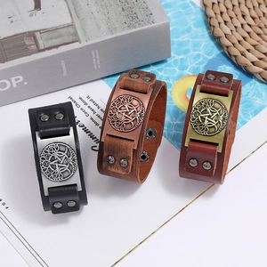 Nordic Viking Tree of Life leather bracelet set for men in black and brown finishes