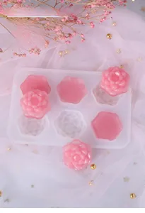 Dettaglio dello stampo in silicone a 6 rose per resina e sapone con trama floreale