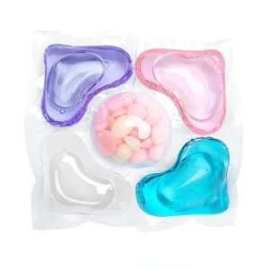 Concentrated 5-in-1 laundry detergent pods with four liquid chambers and scent beads