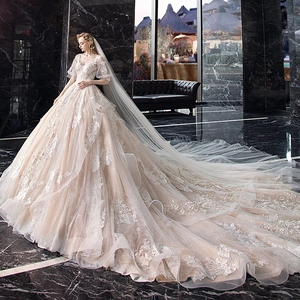 Elegant Lace Wedding Dress Deep V Neck Long Train Sequin Tulle Bridal Gown Vintage Bell Sleeve For Women Bride