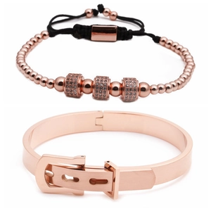 Parure de bijoux avec bracelet jonc en acier rose doré à chiffres romains et perles