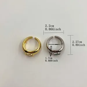 Anello in ottone placcato oro con zirconi colorati, larghezza 2,2cm e diametro interno 1,7cm