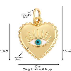 Ciondolo a cuore Evil Eye dorato con dimensioni e peso per creazione gioielli