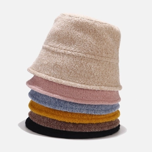 Bob en Laine d'Agneau Artificielle Chaud d'Hiver pour Femmes Hommes Rétro Peluche Épaisse Souple Chapeau de Pêcheur Panama