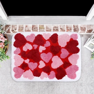 Valentine Day heart plush doormat detail view, soft non-slip bathroom area rug