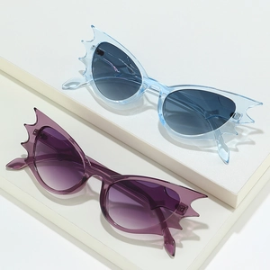 Bat Wing Shape Sunglasses Gothic Irregular Cat Eye Plastic Frame Tinted PC Lens Trendy Hip Hop Party Costume Women