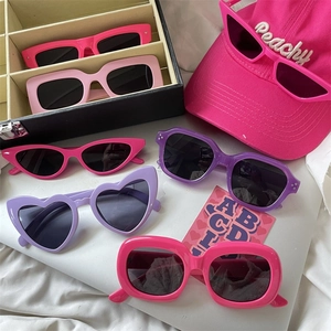 Fashion Sunglasses Women Retro Y2K Cat Eye Square Frame UV400 Protection Plastic Resin Lens Streetwear Accessory