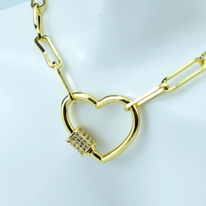 Collier trombone doré avec pendentif fermoir en cœur pavé de zircons étincelants