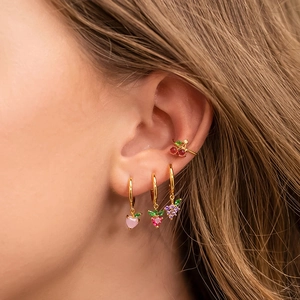 Set di orecchini a clip placcati in oro con ciliegie e frutti in zirconi colorati