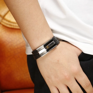 Men's retro braided multilayer leather bracelet with a polished silver metal clasp