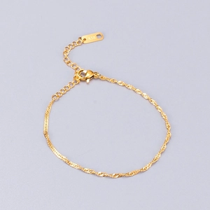 Minimalist twisted gold plated titanium steel chain bracelet with lobster clasp and K18 tag