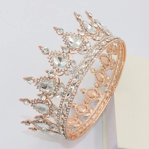 Detailed view of Baroque bridal crown with rose gold plating and sparkling teardrop crystals