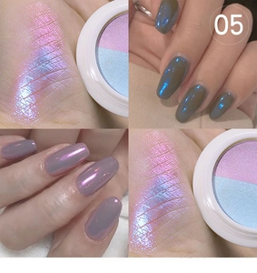 Vue détaillée de la poudre à ongles aurore bicolore avec finition nacrée rose et bleue