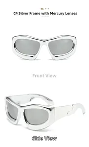 Vues de face et de profil de lunettes de soleil Y2K futuristes avec monture argentée et verres mercure