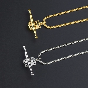 Creative titanium steel skateboard bridge necklace set in gold and silver finish