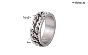 Detail view of 7mm rotatable chain ring in silver titanium steel with 2g weight text
