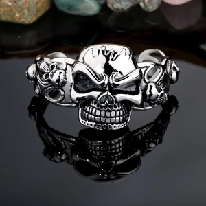 Gothic punk skull bracelet for men in polished silver stainless steel with mirror reflection