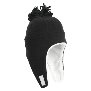 Dettaglio di un caldo cappello da aviatore nero per neonati con fodera in pile