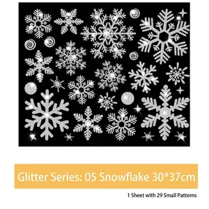 Dettaglio di 29 adesivi a fiocco di neve argento glitterati su foglio 30x37cm per Natale