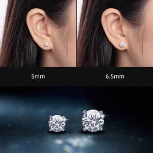 S925 Sterling Silver Moissanite Stud Earrings D Color Four Prong Round Cut Sparkly Commuting Jewelry For Women Daily Gift