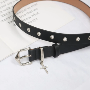 Ceinture Femme Noir Similicuir Avec Œillets Argentés Et Pendentif Croix En Métal Style Gothique Punk