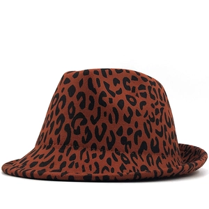 Classic red-brown wool felt fedora with stylish leopard print pattern for winter fashion
