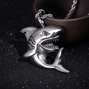 Creative shark pendant necklace in silver vintage finish for men with twisted rope chain