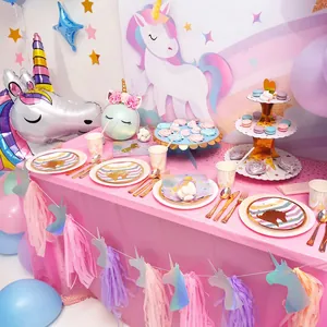 Kit décoration anniversaire licorne avec nappe vaisselle ballons et accessoires