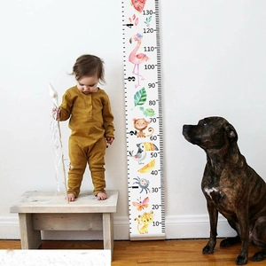 Nordic canvas growth chart for kids with cartoon animals and 10-130cm scale markings