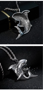 Detailed close-up showing Stainless Steel 316L hallmark on the shark pendant back