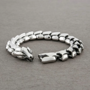Punk style stainless steel dragon bone bracelet with heavy metal scales for men