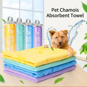 Absorbierendes Haustierhandtuch Chamois Material Schnell Trocknend Für Hund Katze Bad Reinigung Geprägtes Cartoon Muster Tragbare Tube