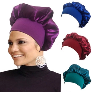 Détails de bonnets de nuit en satin multicolores avec larges bandes élastiques et tissu soyeux
