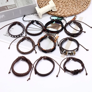 Set of 10 vintage multi-layer braided leather bracelets for men in black and brown tones