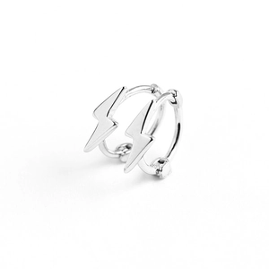 Orecchini a cerchio minimalisti in argento sterling S925 con finitura in metallo lucido