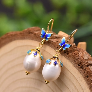 Pendientes De Perlas Turquesa Con Diseño De Flor De Moda 1 Par
