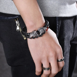 Men's double-layered braided leather bracelet with silver wolf heads and beaded rings