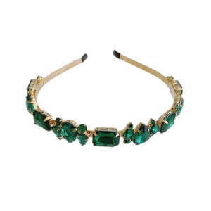 Baroque gold alloy headband with emerald green rhinestones in luxury palace style