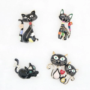 Creative Egyptian cat brooches set with crystal rhinestones and colorful enamel