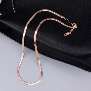 Minimalist rose gold snake chain necklace in stainless steel with K18 engraving
