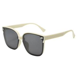 Lunettes de soleil carrées oversize blanc crème avec branches tressées et verres foncés